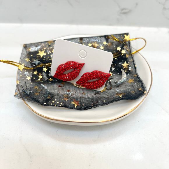 Lot of 2x Lips earrings sets red Stud Statement gemstones kiss kisses earring - Picture 1 of 9